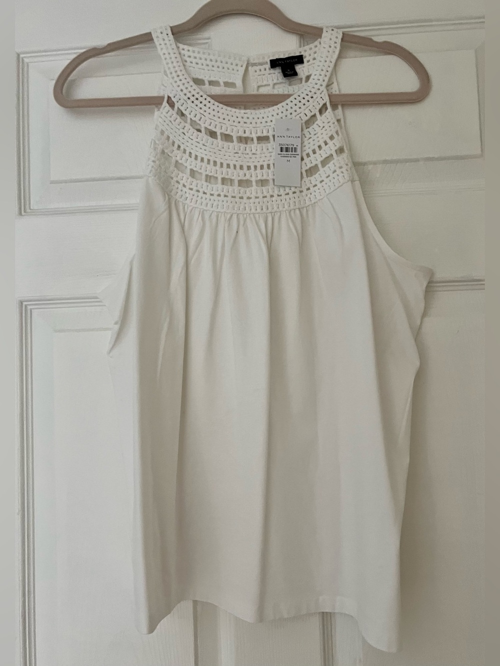 ANN TAYLOR Wht Crochet Lace Yoke Halter Top Sleeveless Cotton Blouse Sz Med NWT